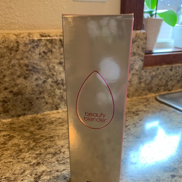 NWT Beauty Blender Re-Dew makeup setting spray - Picture 2 of 4